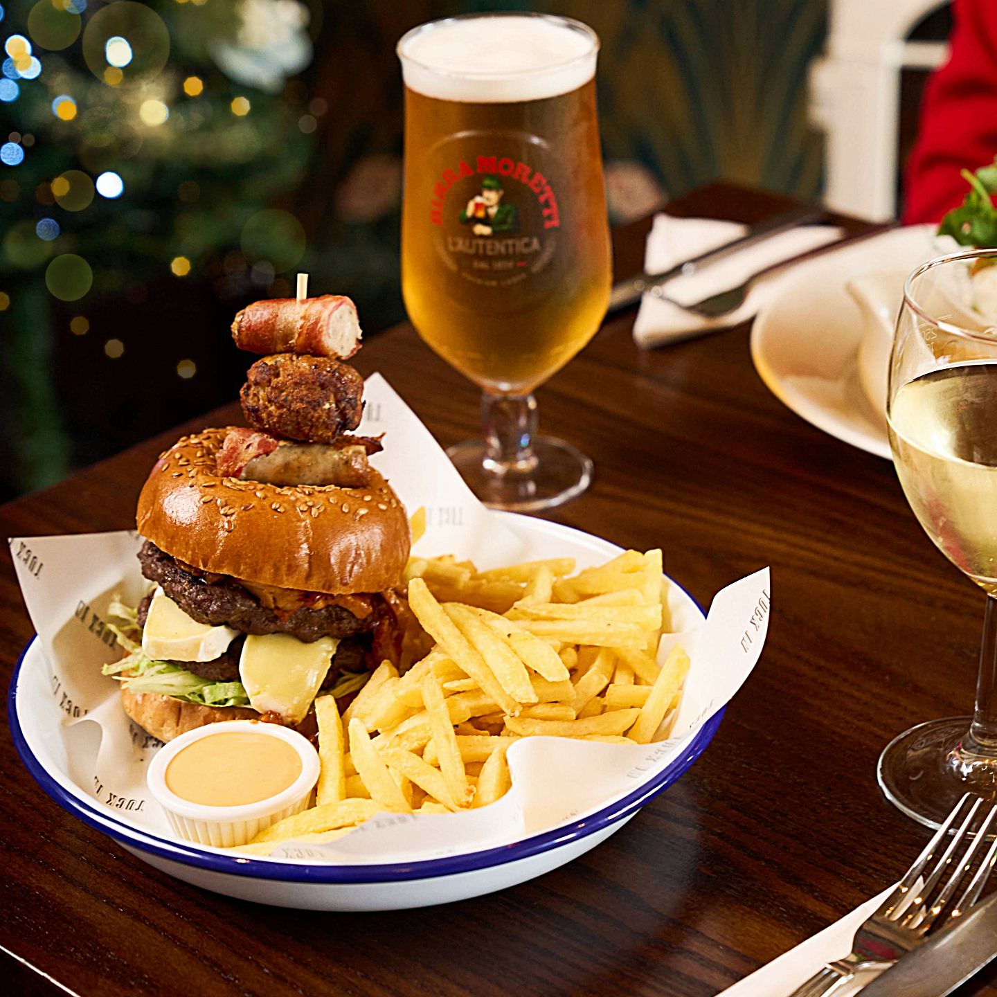 Festive Lunch & Dinner at The Running Horse in Fakenham